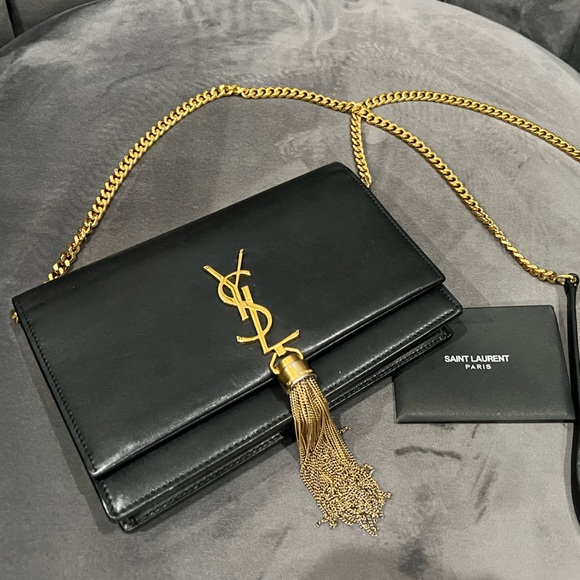 Yves Saint Laurent Kate Monogram Tassel crossbody bag - Picture 3 of 16
